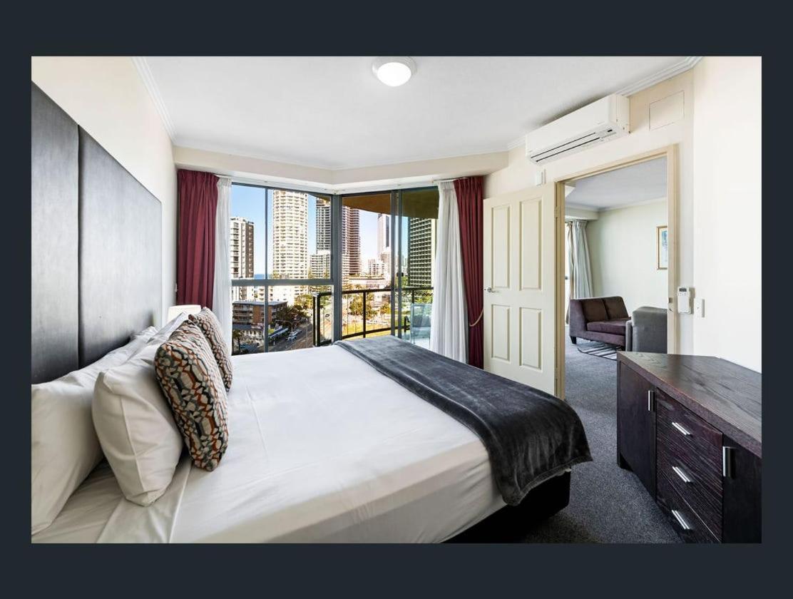 Holiday Holiday Sun City Apartments Gold Coast Room photo
