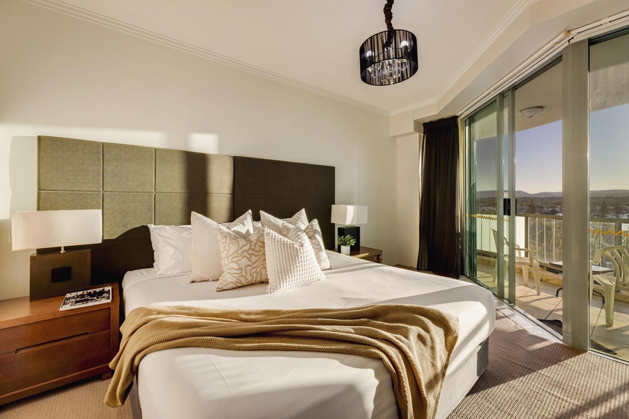 Holiday Holiday Sun City Apartments Gold Coast Room photo
