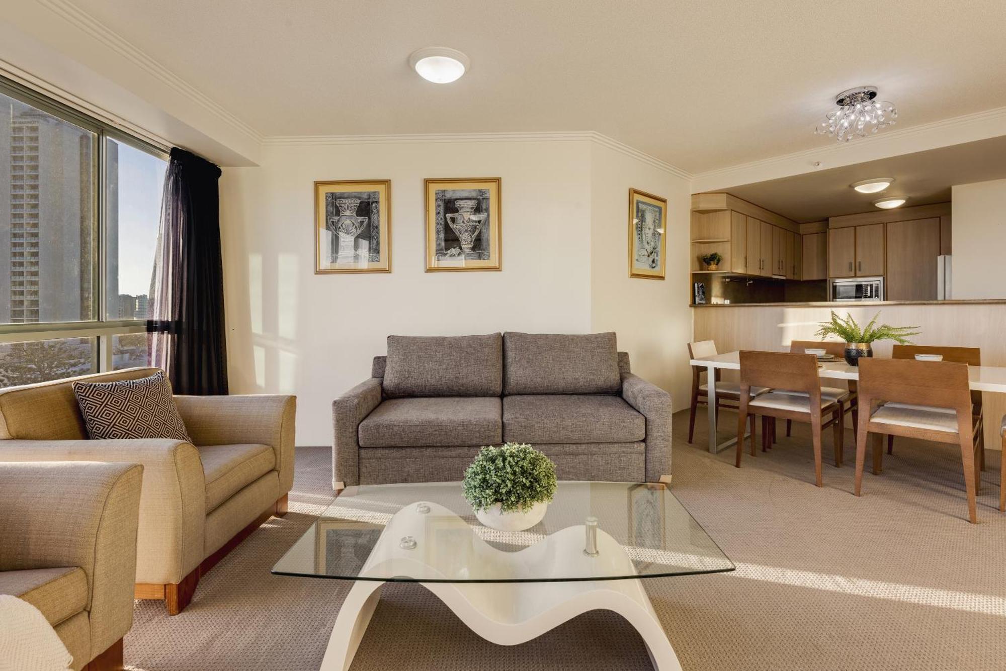 Holiday Holiday Sun City Apartments Gold Coast Room photo